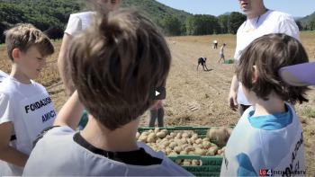 Progetto prodotTIverdi - Fondazione Amici della Vita - raccolta con i ragazzi delle scuole